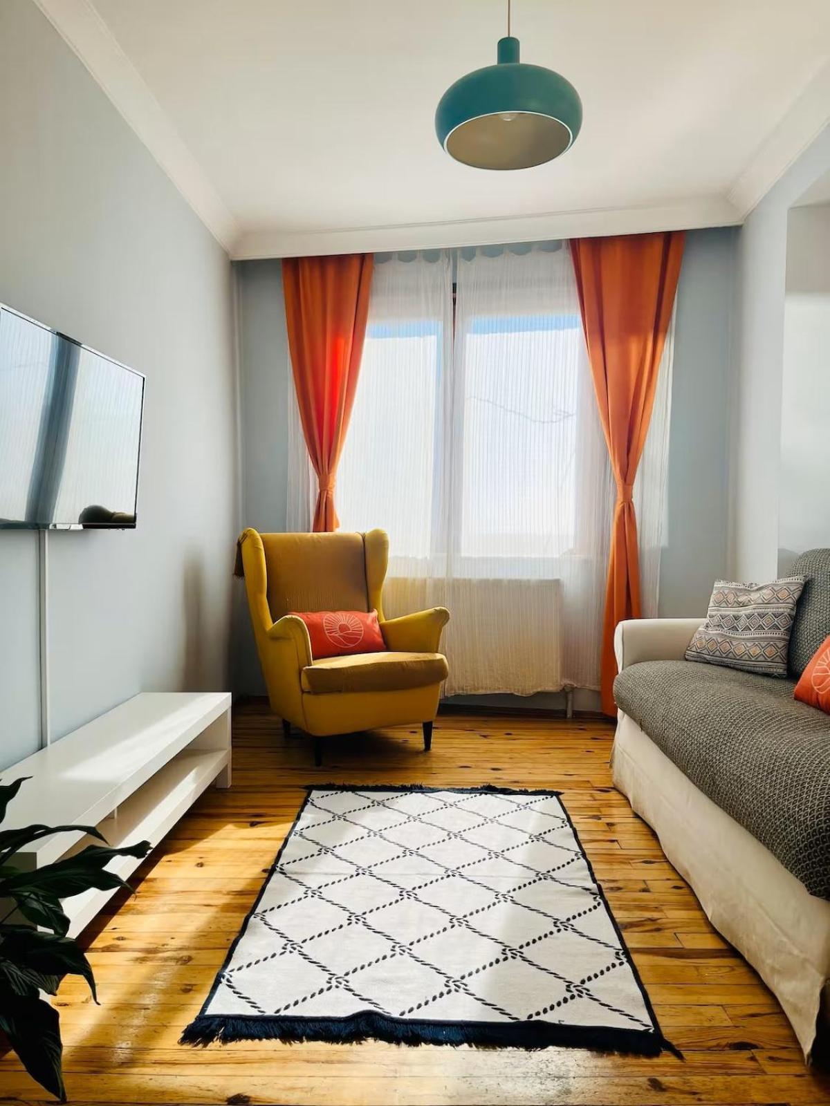 Golden Horn Hidden Haven Daire